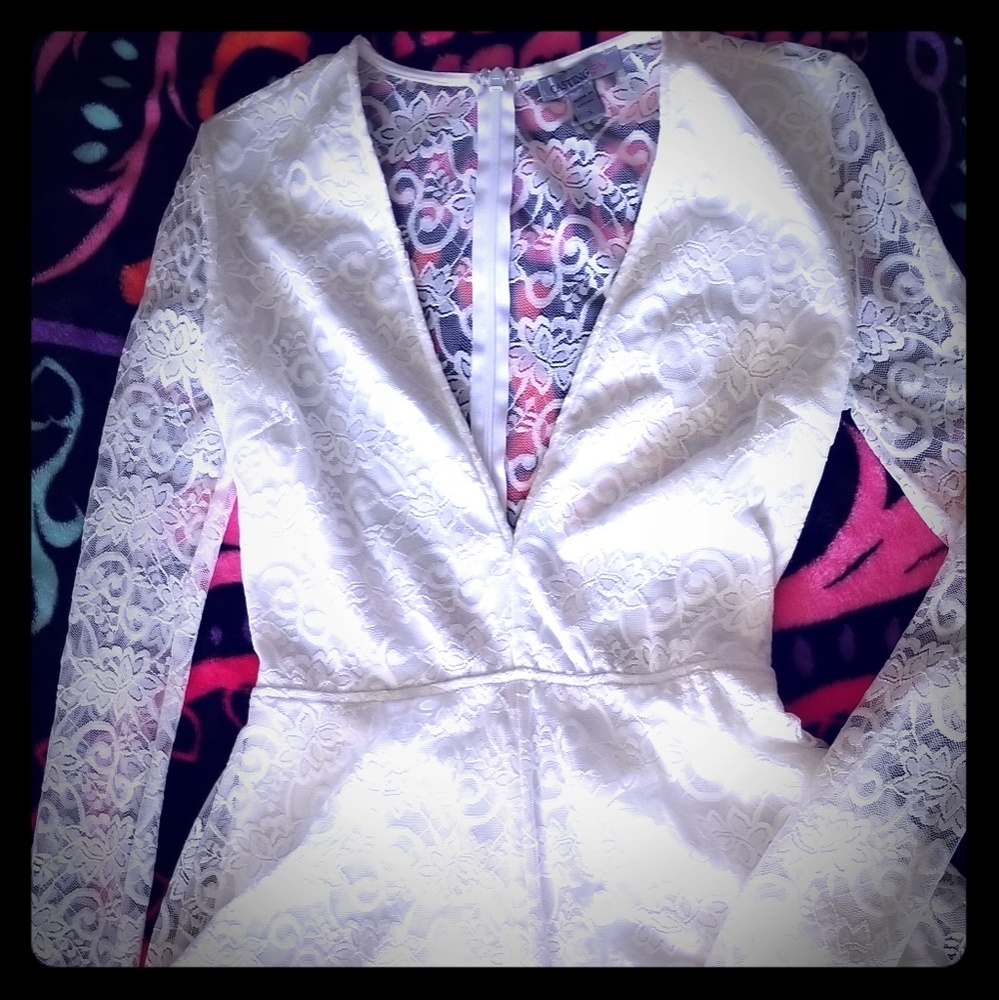White lace Jumper